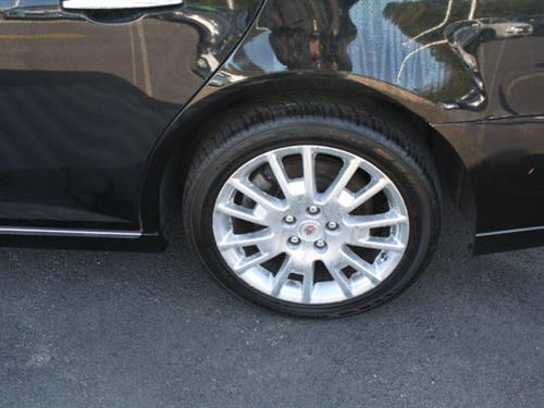 Cadillac STS 2008 photo 1