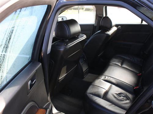 Cadillac STS 2008 photo 3