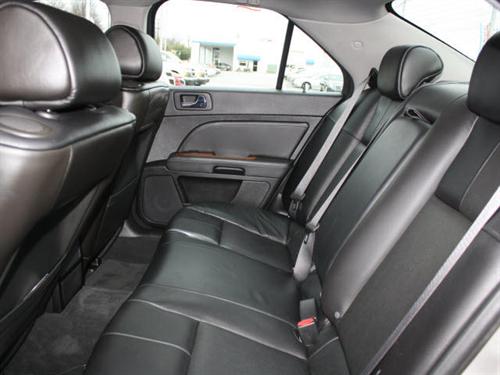 Cadillac STS 2008 photo 4