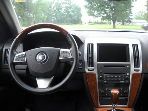 Cadillac STS 2008 photo 5