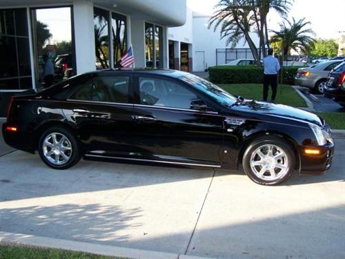 Cadillac STS 2008 photo 1