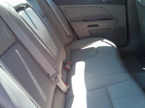Cadillac STS 2008 photo 2