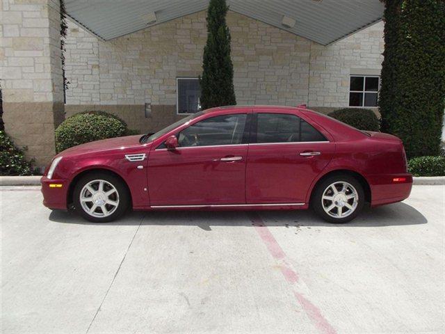 Cadillac STS 2009 photo 3