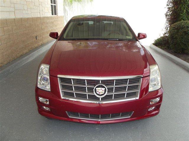 Cadillac STS 2009 photo 4