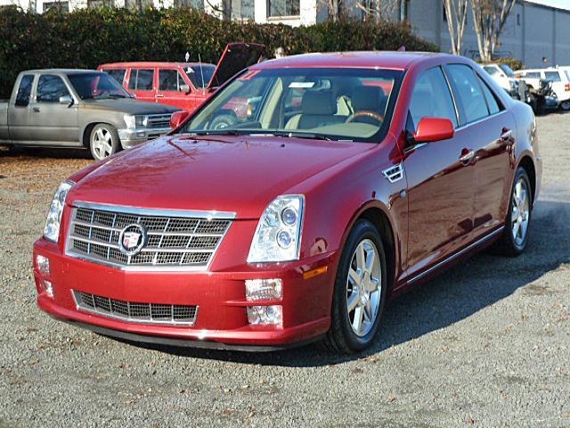Cadillac STS 2011 photo 2