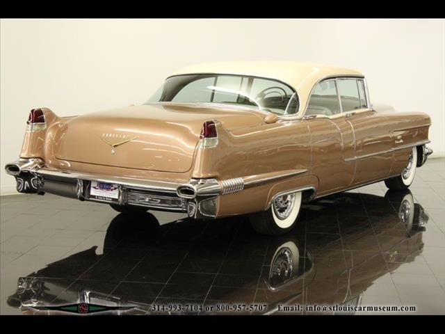 Cadillac Sedan Deville 4-door hardtop 1956 photo 1