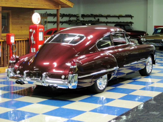 Cadillac Sedanet 1949 photo 2