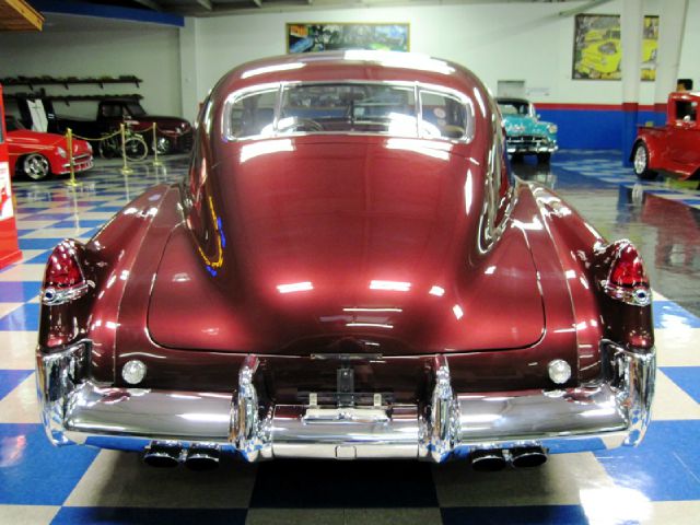 Cadillac Sedanet 1949 photo 7