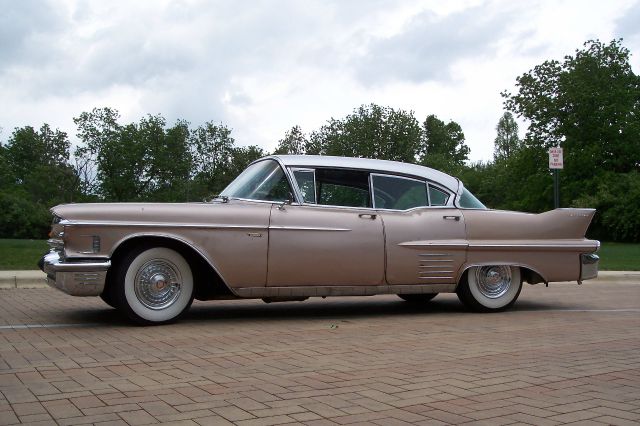 Cadillac series 62 1958 photo 25