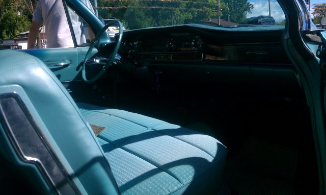 Cadillac series 62 1961 photo 1