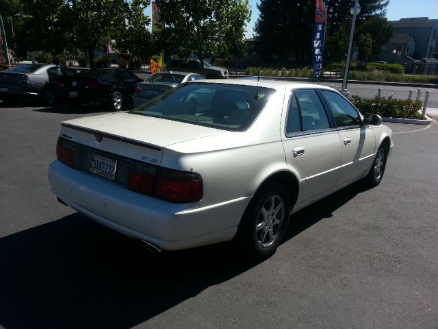 Cadillac SEVILLE 2000 photo 2