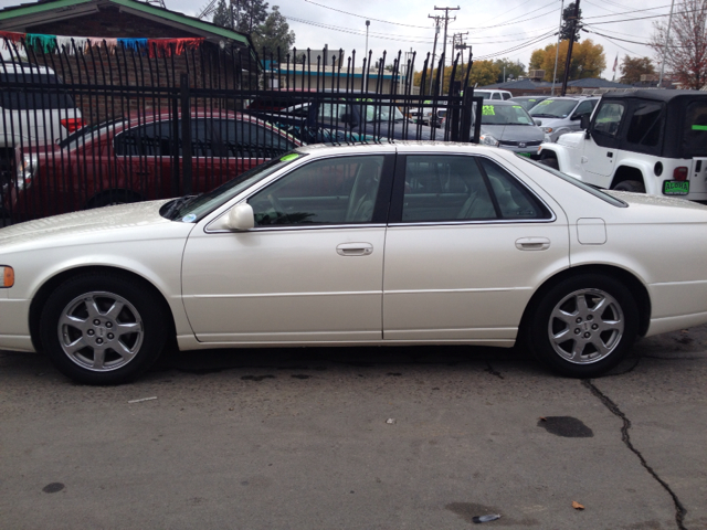 Cadillac SEVILLE 2002 photo 3