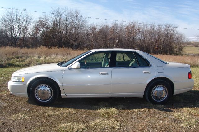 Cadillac SEVILLE 2002 photo 2