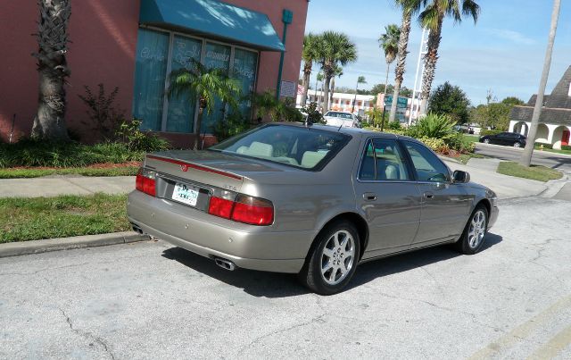 Cadillac SEVILLE 2002 photo 4