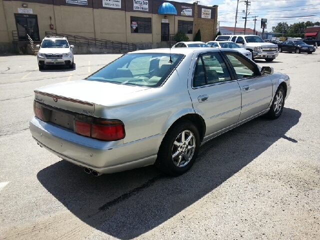 Cadillac SEVILLE 2003 photo 2