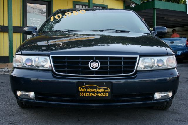 Cadillac SEVILLE DTS Sedan