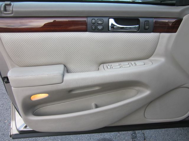 Cadillac SEVILLE 2003 photo 1