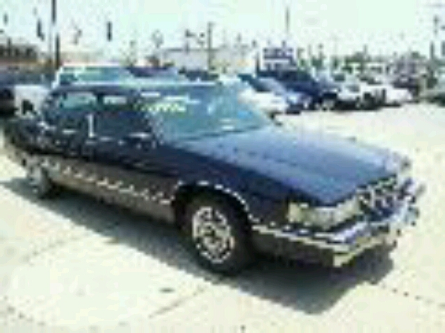 Cadillac Unspecified Unknown Sedan