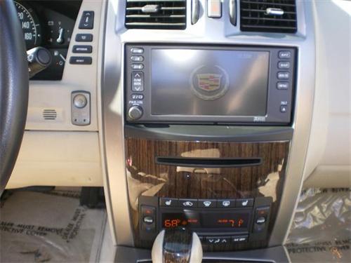Cadillac XLR-V 2006 photo 3