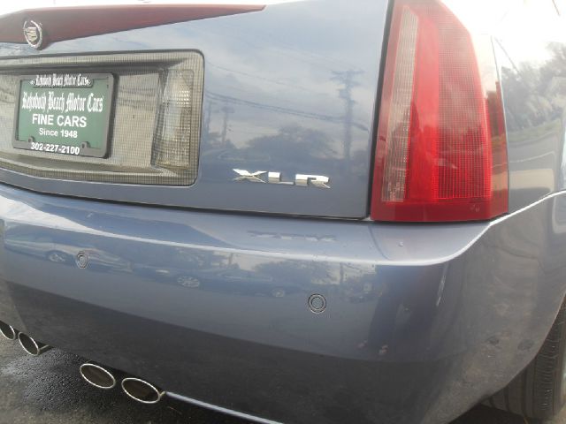 Cadillac XLR 1.8T Quattro Convertible