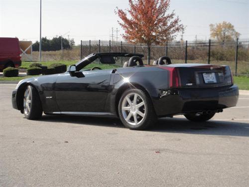 Cadillac XLR 2005 photo 1