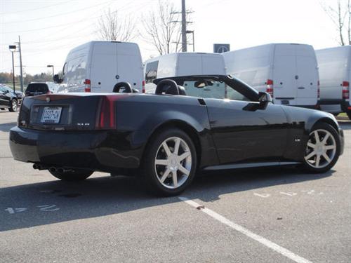 Cadillac XLR 2005 photo 3