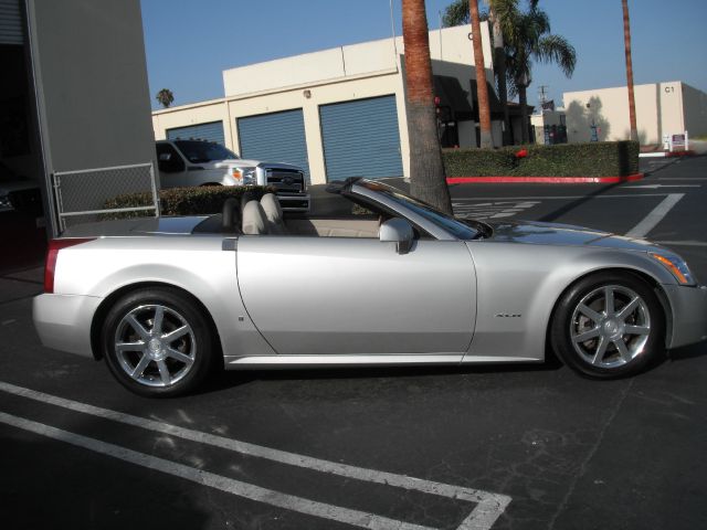 Cadillac XLR 2006 photo 4