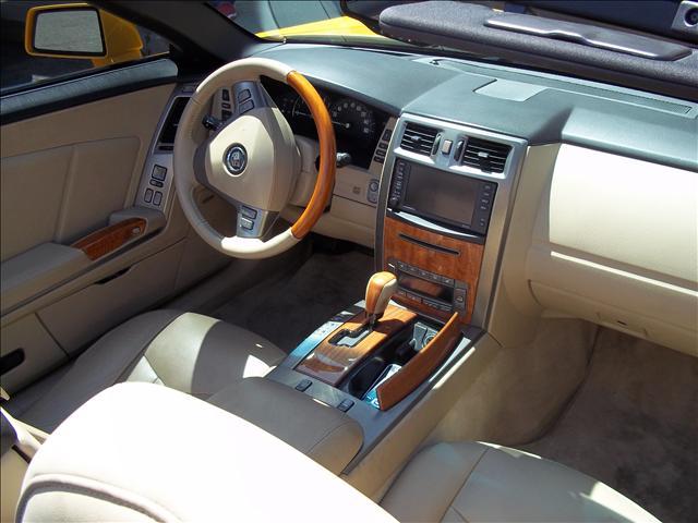 Cadillac XLR 2007 photo 1
