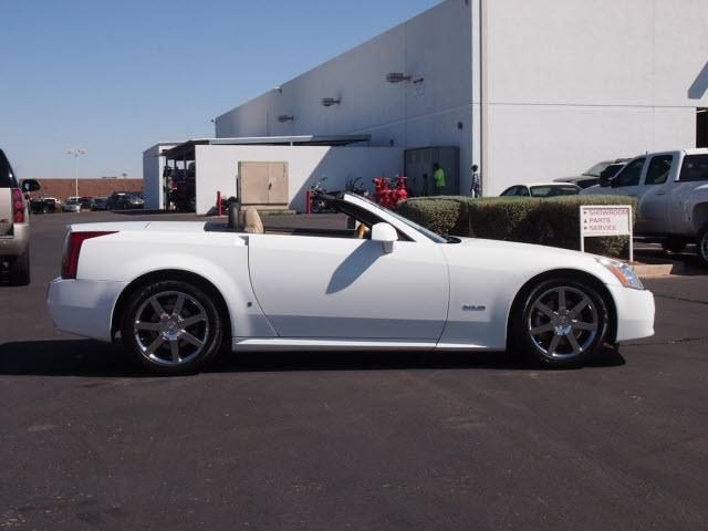 Cadillac XLR 2008 photo 4