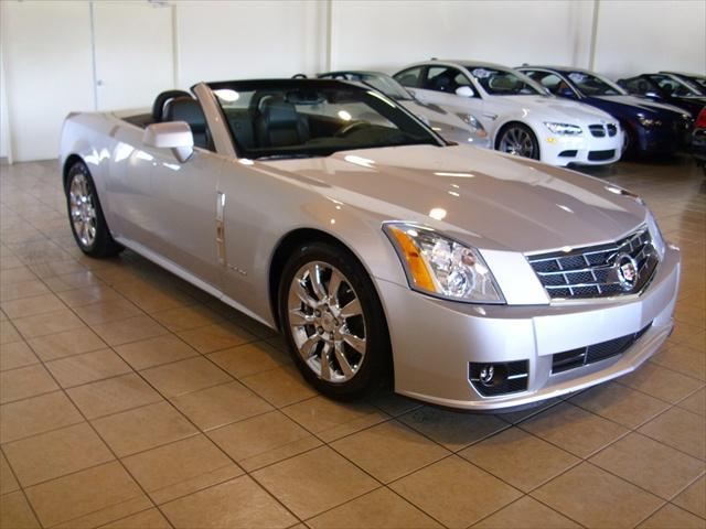 Cadillac XLR 2009 photo 4