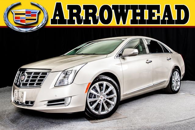 Cadillac XTS 2013 photo 2