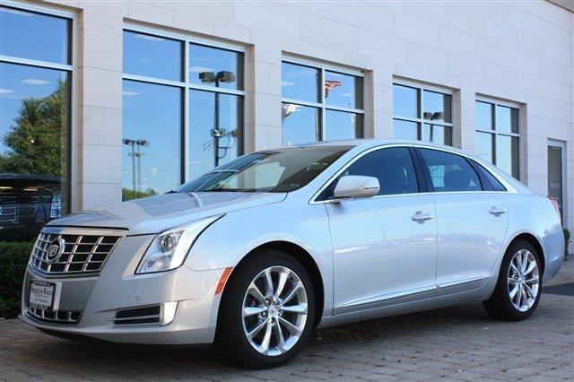 Cadillac XTS 2013 photo 4