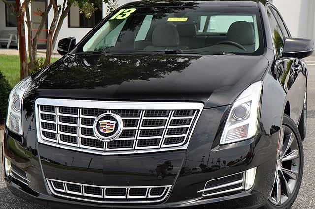 Cadillac XTS 2013 photo 1