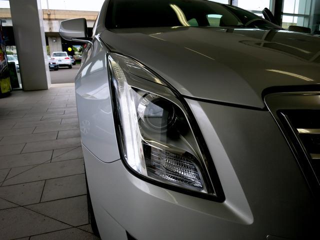 Cadillac XTS Unknown Sedan