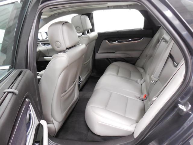 Cadillac XTS 2013 photo 26