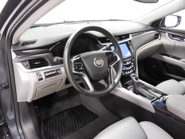 Cadillac XTS 2013 photo 28