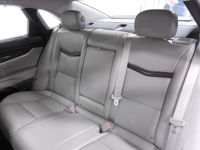 Cadillac XTS 2013 photo 8