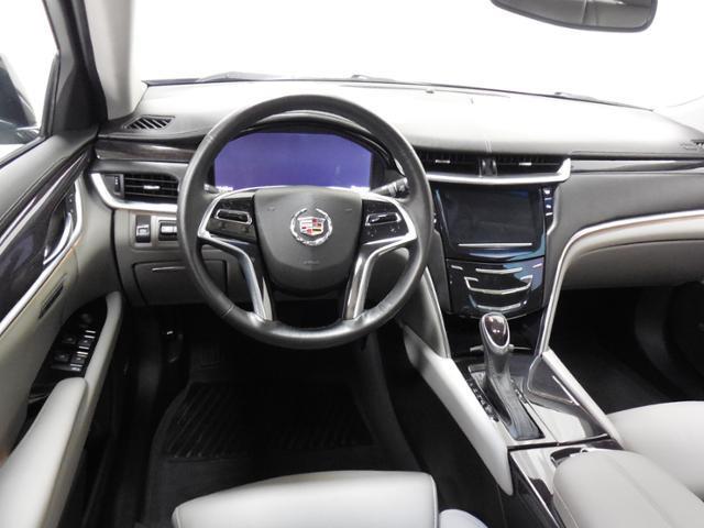 Cadillac XTS 2013 photo 9