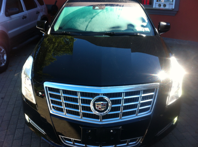 Cadillac XTS 2013 photo 2