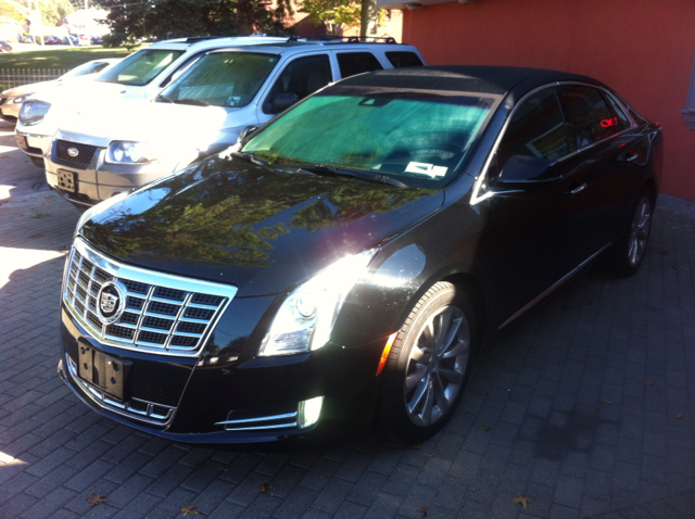Cadillac XTS 2013 photo 3
