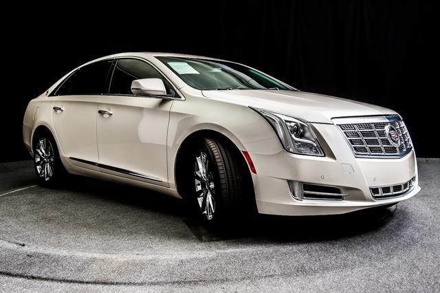 Cadillac XTS 2013 photo 3