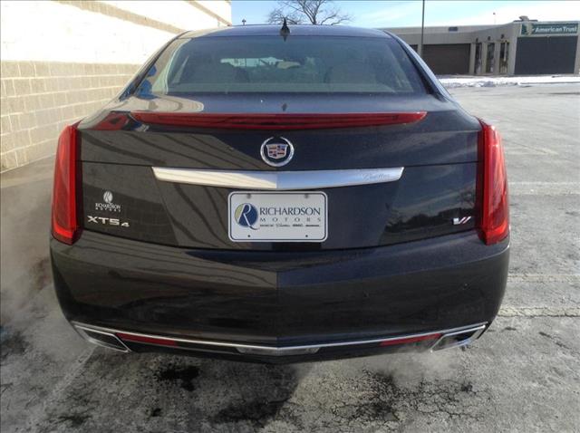 Cadillac XTS 2014 photo 2
