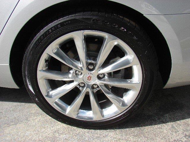 Cadillac XTS 2014 photo 1