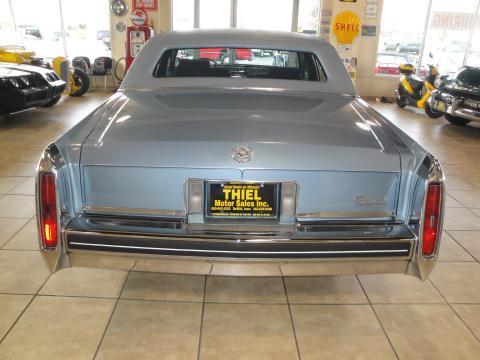 Cadillac fleetwood brougham 1985 photo 3