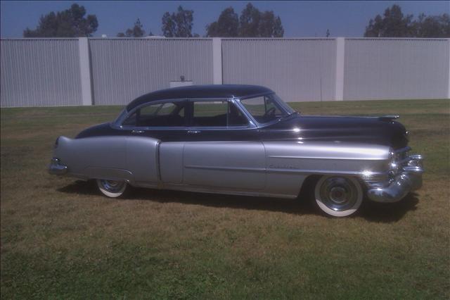 Cadillac series 62 4WD 4dr V6 SR5 Sport Sedan