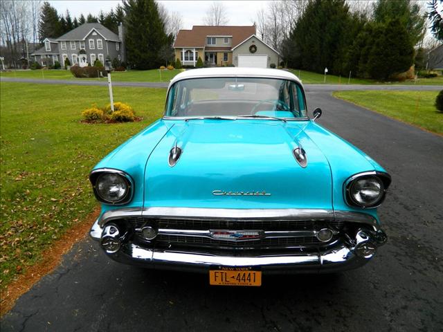 Chevrolet 210 1957 photo 3