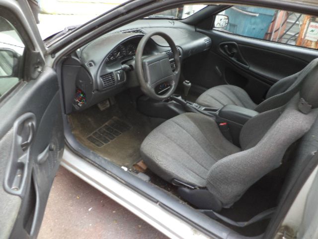 Chevrolet 210 2000 photo 3