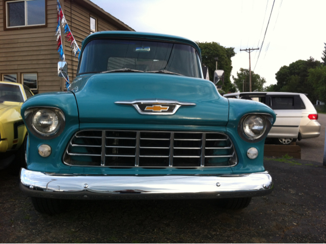 Chevrolet 3100 1955 photo 2