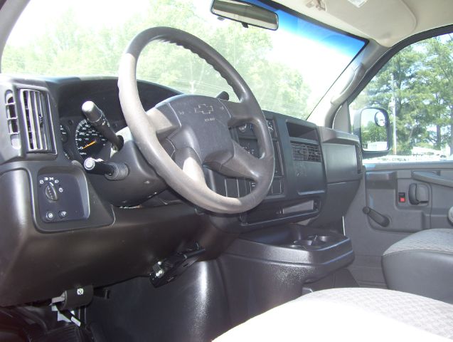 Chevrolet 3500 2006 photo 1