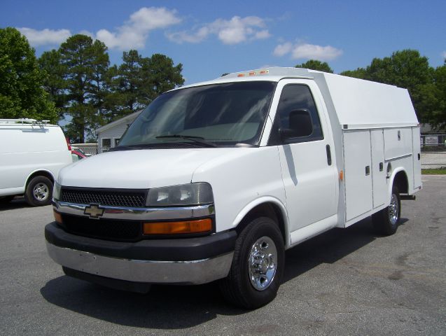 Chevrolet 3500 2006 photo 12